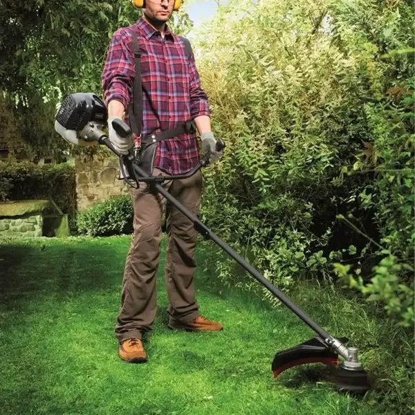 Motocoasă BCH5200PB | 2în1 | 1,80 PS | 52cm³ | Scheppach