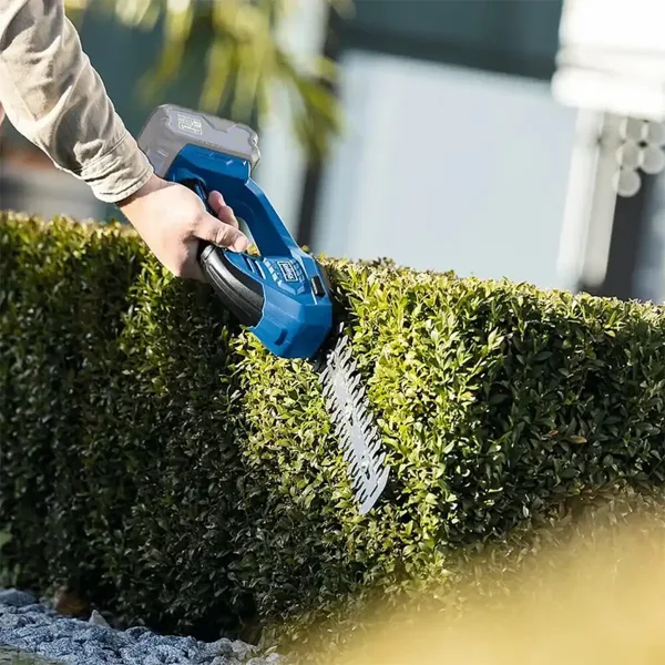 Foarfecă electrică pentru gard viu și iarbă C-HTGS200-X - 20 V - Scheppach